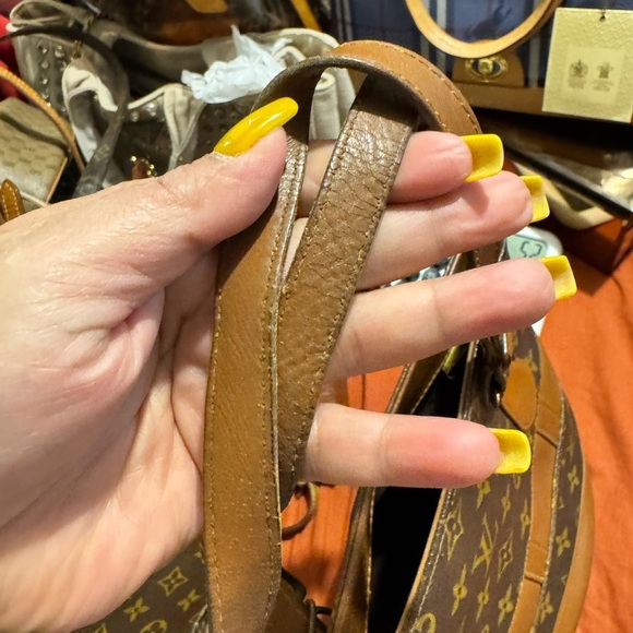 Louis Vuitton Brown Monogram Bucket Bag - Picture 11 of 13